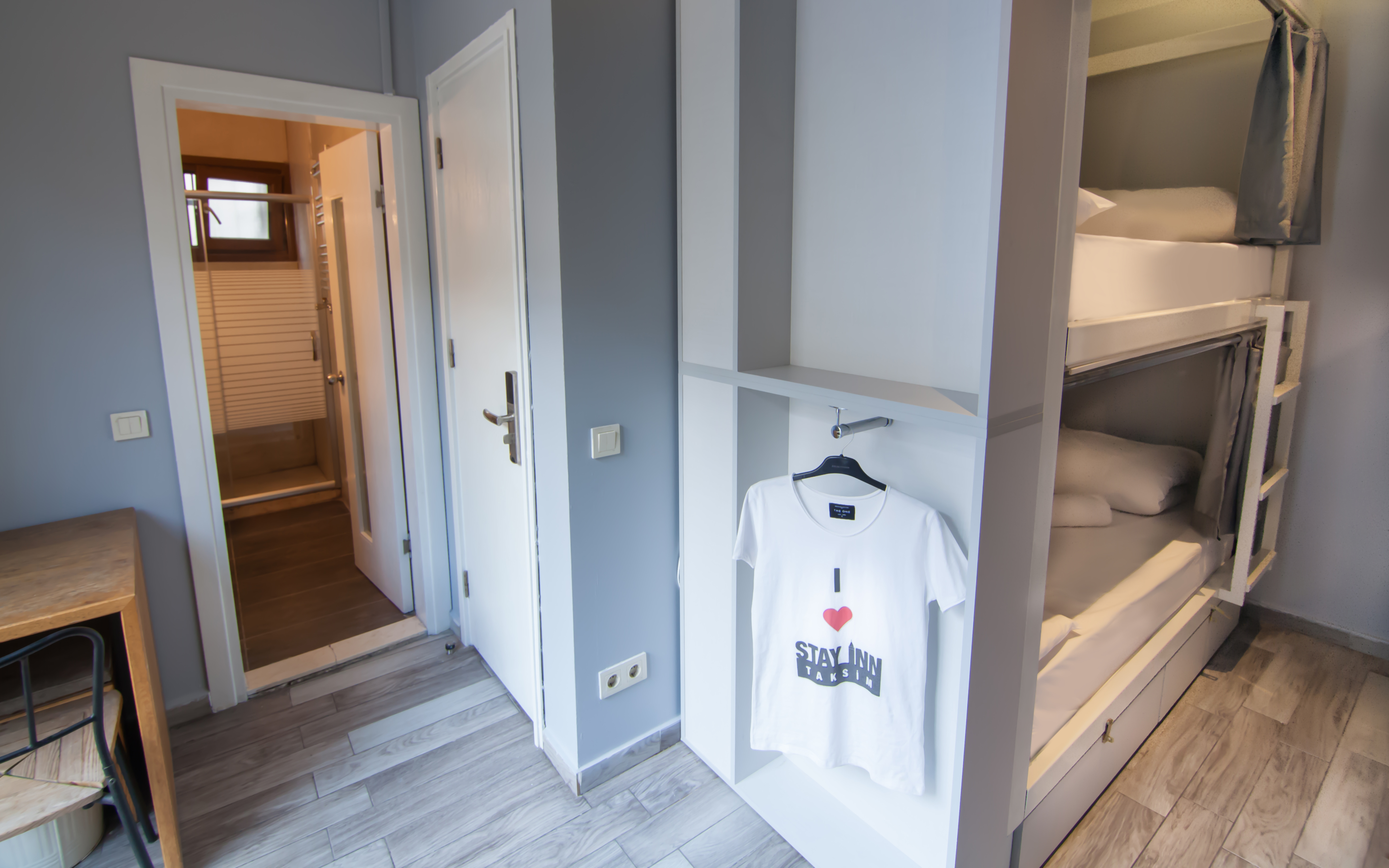 Private bathroom in the deluxe dorm