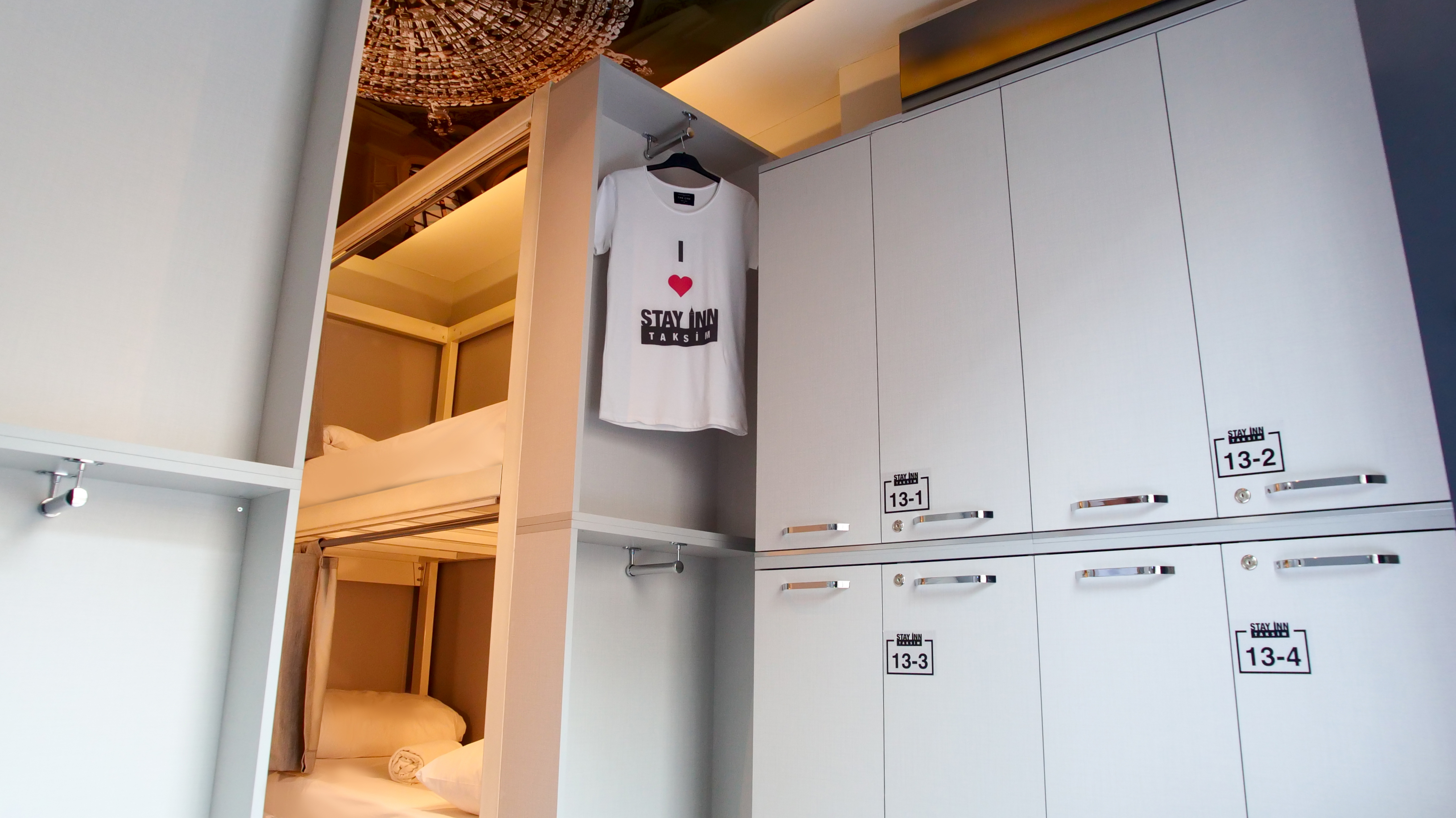 Free lockers in the deluxe dorm